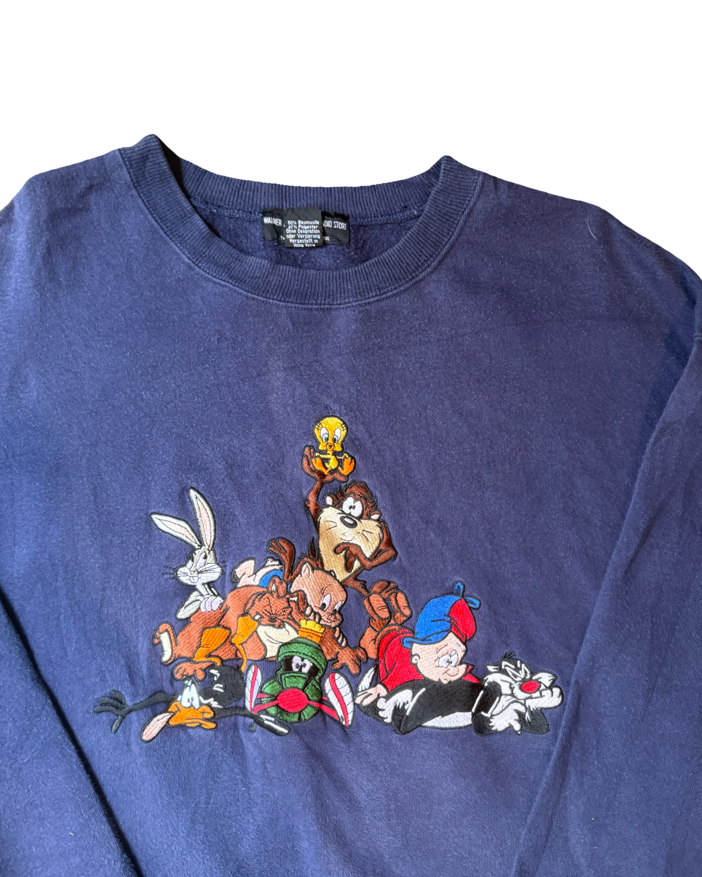 Vintage Looney Tunes Crew Neck Jumper Size L